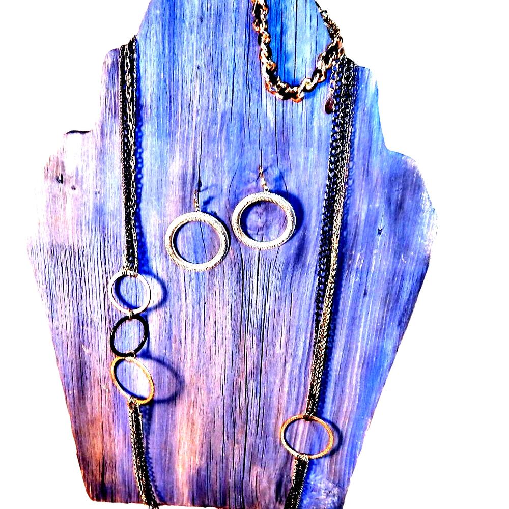 Vintage Black & Gold Trio Necklace Earrings & Bracelet Set